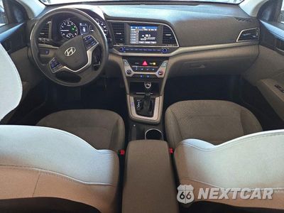 Zdjęcie 8 z 12 samochodu: 2018 HYUNDAI ELANTRA SEL VIN:5NPD84LF0JH297938 - miniatura