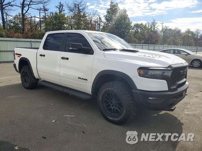 Czwarte zdjęcie samochodu z boku: 2025 RAM 1500 REBEL VIN:1C6SRFLP0SN614036 - miniatura