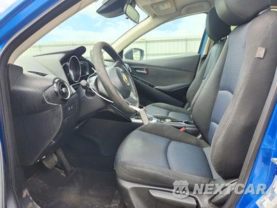 Zdjęcie 7 z 12 samochodu: 2017 TOYOTA YARIS IA BASE VIN:3MYDLBYV0HY160709 - miniatura