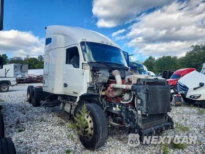 Czwarte zdjęcie samochodu z boku: 2019 KENWORTH T680 SEMI TRUCK VIN:1XKYD49X6KJ249113 - miniatura