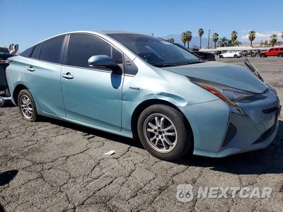 Czwarte zdjęcie samochodu z boku: 2017 TOYOTA PRIUS TWO VIN:JTDKBRFU9H3031856 - miniatura