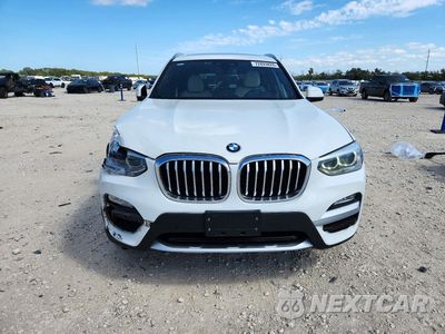 Piąte zdjęcie samochodu w środku: 2019 BMW X3 SDRIVE30I VIN:5UXTR7C54KLE94126 - miniatura