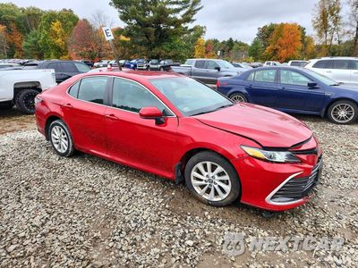 Czwarte zdjęcie samochodu z boku: 2023 TOYOTA CAMRY LE VIN:4T1C11BK4PU078424 - miniatura