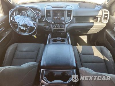 Zdjęcie 8 z 12 samochodu: 2019 RAM 1500 BIG HORN/LONE STAR VIN:1C6SRFFT9KN842206 - miniatura