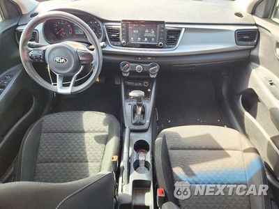 Zdjęcie 8 z 12 samochodu: 2020 KIA RIO LX VIN:3KPA24AD6LE312830 - miniatura