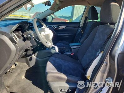 Zdjęcie 7 z 13 samochodu: 2015 NISSAN ROGUE SV VIN:KNMAT2MT8FP512231 - miniatura