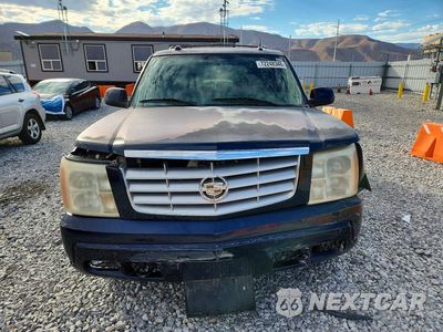 Piąte zdjęcie samochodu w środku: 2005 CADILLAC ESCALADE LUXURY VIN:1GYEK63N95R224732 - miniatura