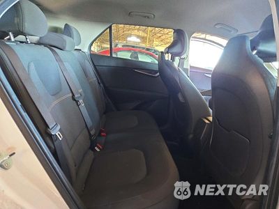 Zdjęcie 11 z 13 samochodu: 2023 KIA NIRO VIN:KNDCP3LE6P5110534 - miniatura