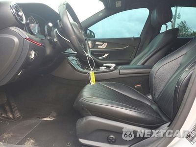 Zdjęcie 7 z 12 samochodu: 2017 MERCEDES-BENZ E 300 VIN:WDDZF4JB7HA052105 - miniatura