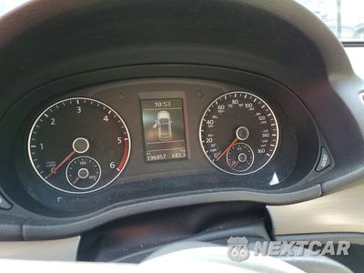 Zdjęcie 9 z 12 samochodu: 2015 VOLKSWAGEN PASSAT SE VIN:1VWBV7A33FC100626 - miniatura