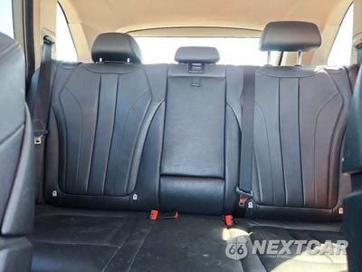Zdjęcie 10 z 13 samochodu: 2015 BMW X5 XDRIVE50I VIN:5UXKR6C58F0J74785 - miniatura