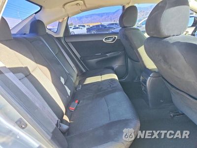 Zdjęcie 10 z 12 samochodu: 2014 NISSAN SENTRA SR VIN:3N1AB7AP2EY267398 - miniatura
