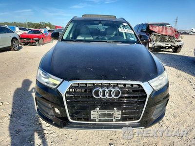 Piąte zdjęcie samochodu w środku: 2017 AUDI Q3 PREMIUM VIN:WA1BCCFS1HR015019 - miniatura