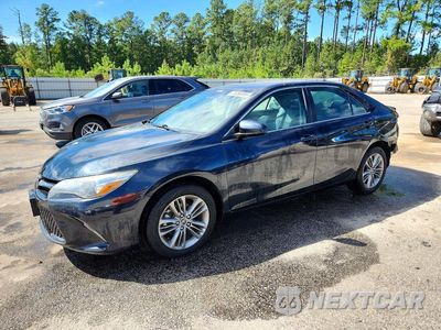 2015 TOYOTA CAMRY SE 4T1BF1FK9FU075394 - główne zdjęcie licytacji z USA - miniatura