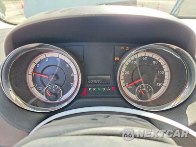 Zdjęcie 9 z 13 samochodu: 2015 RAM CARGO VAN TRADESMAN DELIVERY VAN VIN:2C4JRGAG2FR512209 - miniatura