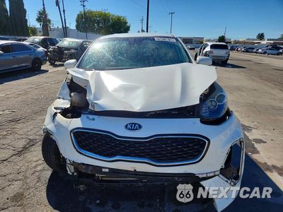 Piąte zdjęcie samochodu w środku: 2021 KIA SPORTAGE LX VIN:KNDPM3AC0M7941801 - miniatura