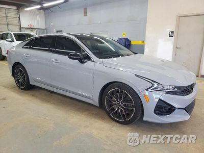 Czwarte zdjęcie samochodu z boku: 2023 KIA K5 GT VIN:5XXG44J85PG179420 - miniatura