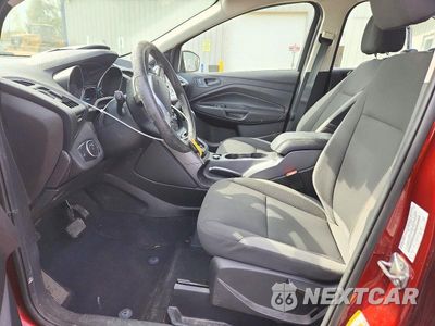 Zdjęcie 7 z 13 samochodu: 2015 FORD ESCAPE S VIN:1FMCU0F77FUC21503 - miniatura