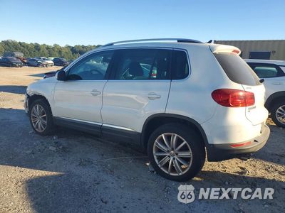 Drugie zdjęcie samochodu z przodu: 2016 VOLKSWAGEN TIGUAN S VIN:WVGAV7AX4GW589874 - miniatura