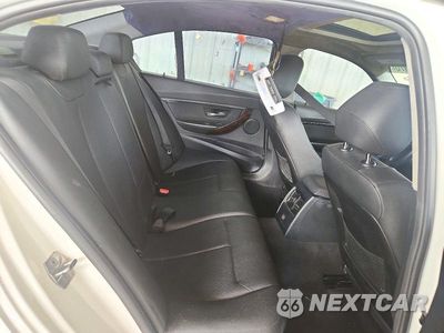 Zdjęcie 10 z 12 samochodu: 2015 BMW 320 I VIN:WBA3B1G58FNT64786 - miniatura