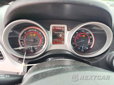 Zdjęcie 9 z 13 samochodu: 2016 DODGE JOURNEY CROSSROAD VIN:3C4PDCGB4GT124040 - miniatura