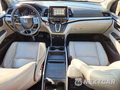 Zdjęcie 8 z 13 samochodu: 2019 HONDA ODYSSEY TOURING VIN:5FNRL6H85KB100658 - miniatura
