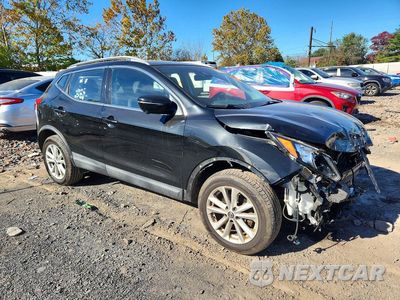 Czwarte zdjęcie samochodu z boku: 2019 NISSAN ROGUE SPORT SV VIN:JN1BJ1CR0KW625264 - miniatura
