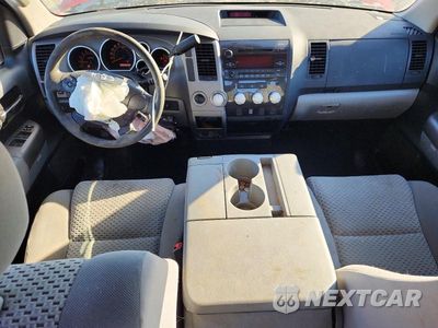 Zdjęcie 8 z 12 samochodu: 2013 TOYOTA TUNDRA DOUBLE CAB SR5 VIN:5TFUW5F17DX307336 - miniatura
