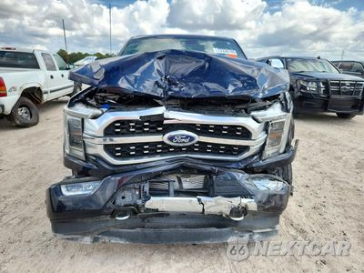 Piąte zdjęcie samochodu w środku: 2022 FORD F150 SUPERCREW VIN:1FTFW1ED8NFB78303 - miniatura