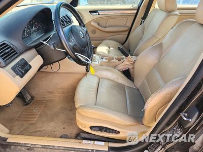 Zdjęcie 7 z 12 samochodu: 2001 BMW 325 I VIN:WBAAV33401FV03027 - miniatura
