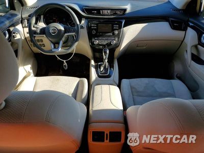 Zdjęcie 8 z 13 samochodu: 2018 NISSAN ROGUE SPORT SV VIN:JN1BJ1CP8JW192189 - miniatura