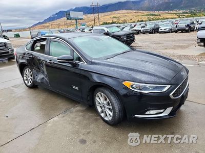 Czwarte zdjęcie samochodu z boku: 2017 FORD FUSION TITANIUM PHEV VIN:3FA6P0SU2HR179519 - miniatura