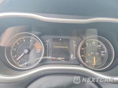 Zdjęcie 9 z 13 samochodu: 2018 JEEP CHEROKEE LATITUDE PLUS VIN:1C4PJLLX9JD587587 - miniatura