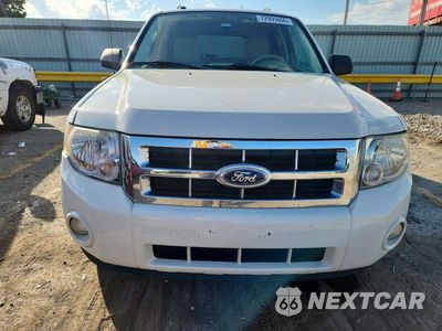 Piąte zdjęcie samochodu w środku: 2012 FORD ESCAPE XLT VIN:1FMCU0DG0CKA64584 - miniatura