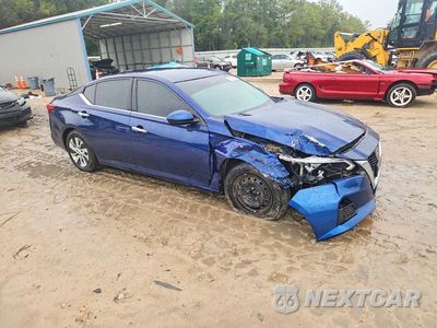 Czwarte zdjęcie samochodu z boku: 2019 NISSAN ALTIMA S VIN:1N4BL4BV7KC242484 - miniatura