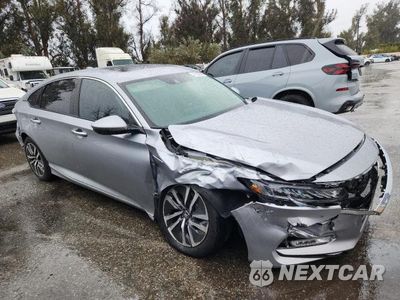 Czwarte zdjęcie samochodu z boku: 2019 HONDA ACCORD TOURING HYBRID VIN:1HGCV3F99KA007243 - miniatura