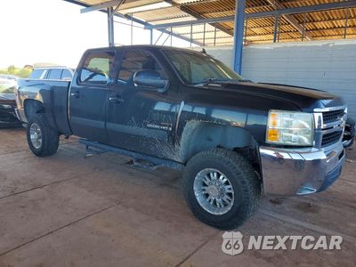Czwarte zdjęcie samochodu z boku: 2008 CHEVROLET SILVERADO K2500 HEAVY DUTY VIN:1GCHK23K88F197451 - miniatura