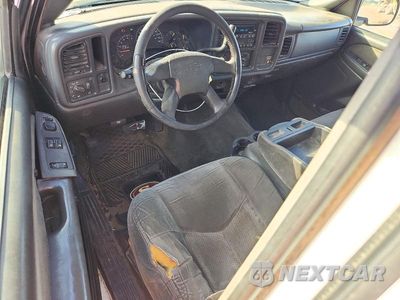 Zdjęcie 8 z 12 samochodu: 2003 CHEVROLET SILVERADO C1500 VIN:2GCEC19V631145425 - miniatura