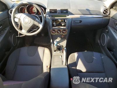 Zdjęcie 8 z 13 samochodu: 2008 MAZDA 3 S VIN:JM1BK324181832053 - miniatura