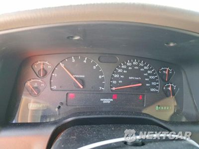 Zdjęcie 9 z 12 samochodu: 2002 DODGE DAKOTA QUAD SPORT VIN:1B7HL38N92S710873 - miniatura