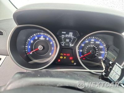 Zdjęcie 9 z 12 samochodu: 2012 HYUNDAI ELANTRA GLS VIN:5NPDH4AE1CH103690 - miniatura