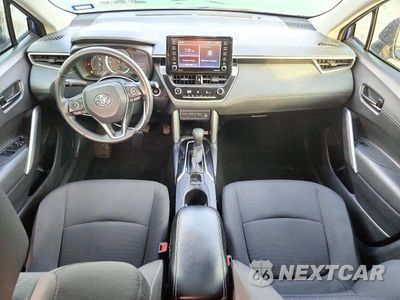 Zdjęcie 8 z 13 samochodu: 2022 TOYOTA COROLLA CROSS LE VIN:7MUCAABG4NV024628 - miniatura