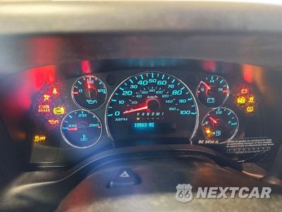 Zdjęcie 9 z 14 samochodu: 2025 GMC SAVANA G2500 VIN:1GTW7AFP9S1250589 - miniatura