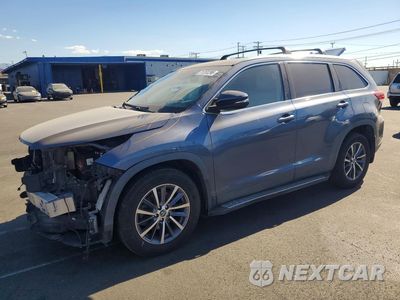 2019 TOYOTA HIGHLANDER XLE 5TDKZRFHXKS296032 - główne zdjęcie licytacji z USA - miniatura