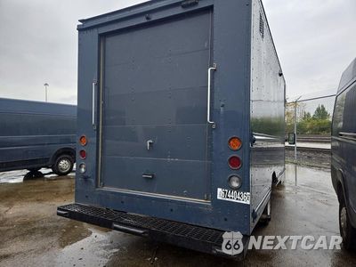 Trzecie zdjęcie samochodu z tyłu: 2021 FORD TRANSIT DELIVERY TRUCK VIN:1FDDF6P88MKA97548 - miniatura