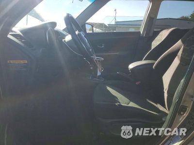 Zdjęcie 7 z 14 samochodu: 2013 KIA SOUL + VIN:KNDJT2A63D7628254 - miniatura