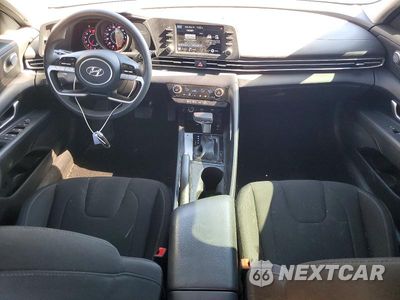 Zdjęcie 8 z 12 samochodu: 2021 HYUNDAI ELANTRA SEL VIN:5NPLM4AG1MH000313 - miniatura