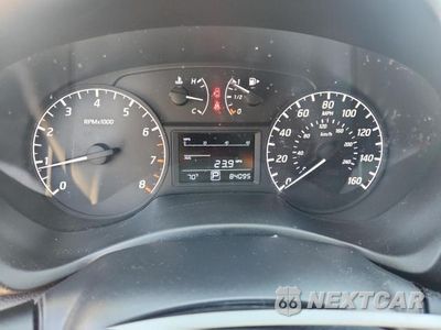 Zdjęcie 9 z 12 samochodu: 2017 NISSAN SENTRA S VIN:3N1AB7AP4HY225402 - miniatura