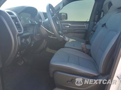 Zdjęcie 7 z 12 samochodu: 2021 RAM 1500 BIG HORN/LONE STAR VIN:1C6SRFMT3MN756461 - miniatura