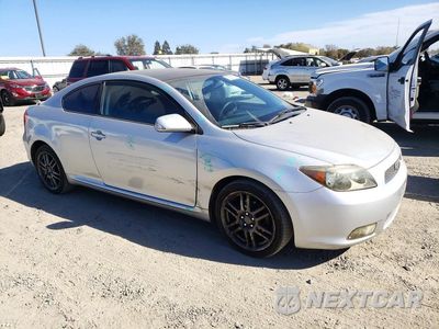 Czwarte zdjęcie samochodu z boku: 2007 SCION TC BASE VIN:JTKDE167570175649 - miniatura